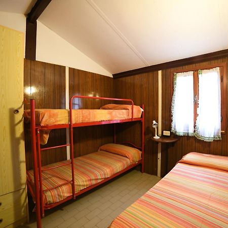 Camping C'Era Una Volta Villanova d'Albenga Pokój zdjęcie