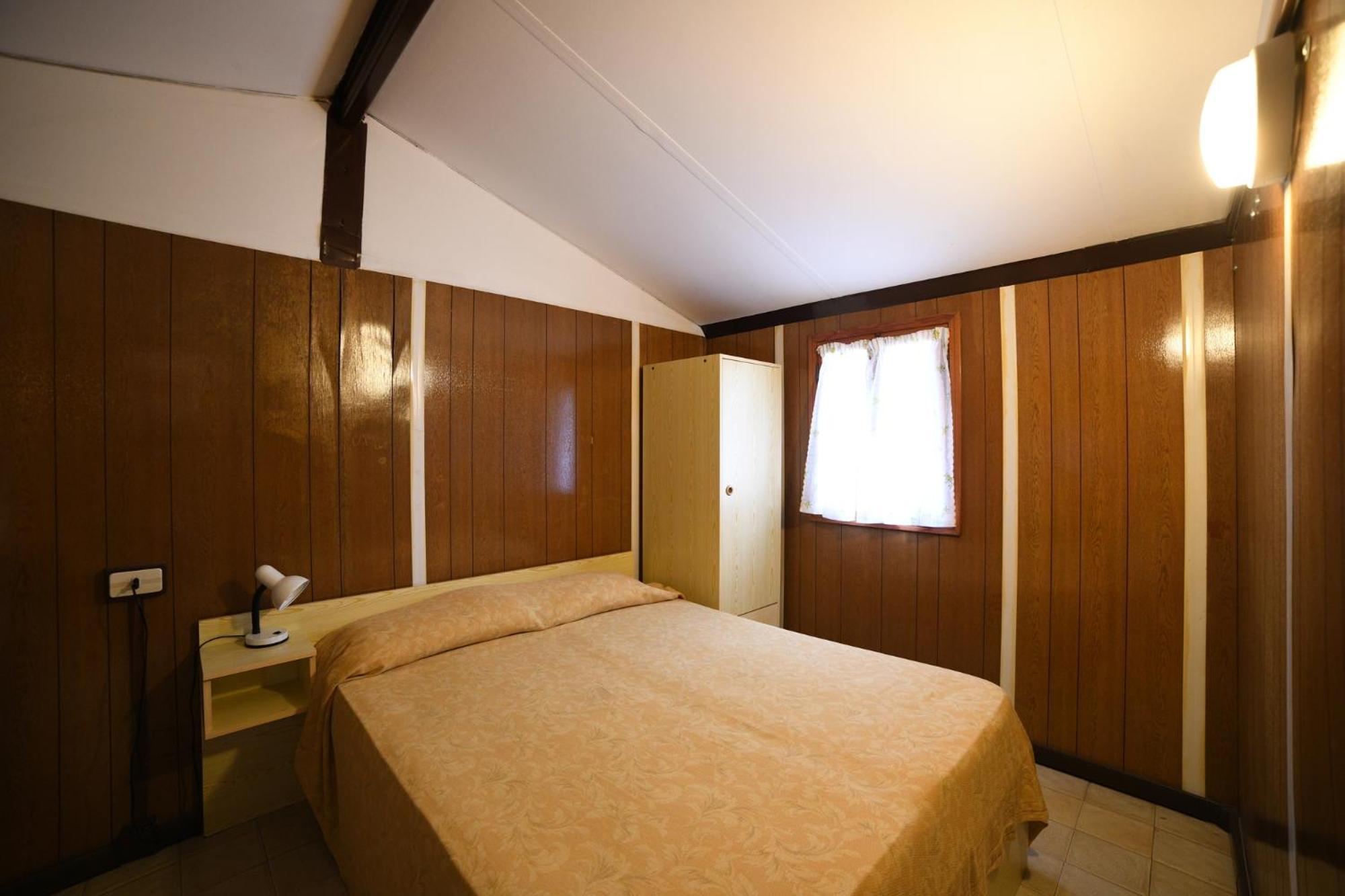 Camping C'Era Una Volta Villanova d'Albenga Pokój zdjęcie