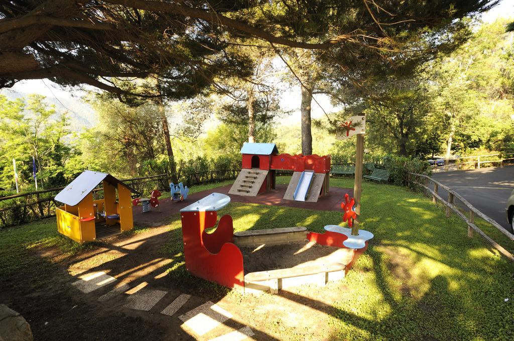 Camping C'Era Una Volta Villanova d'Albenga Zewnętrze zdjęcie
